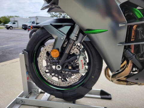 2025 Kawasaki Ninja H2 Carbon ABS