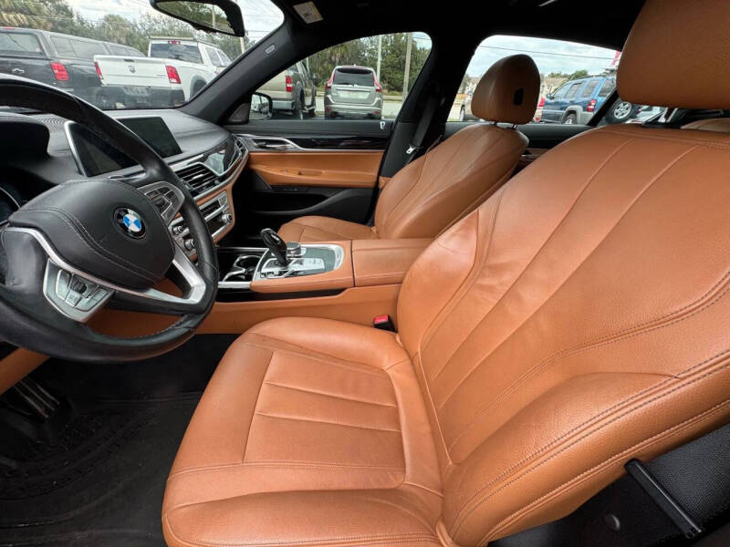 2019 BMW 7 Series 740i
