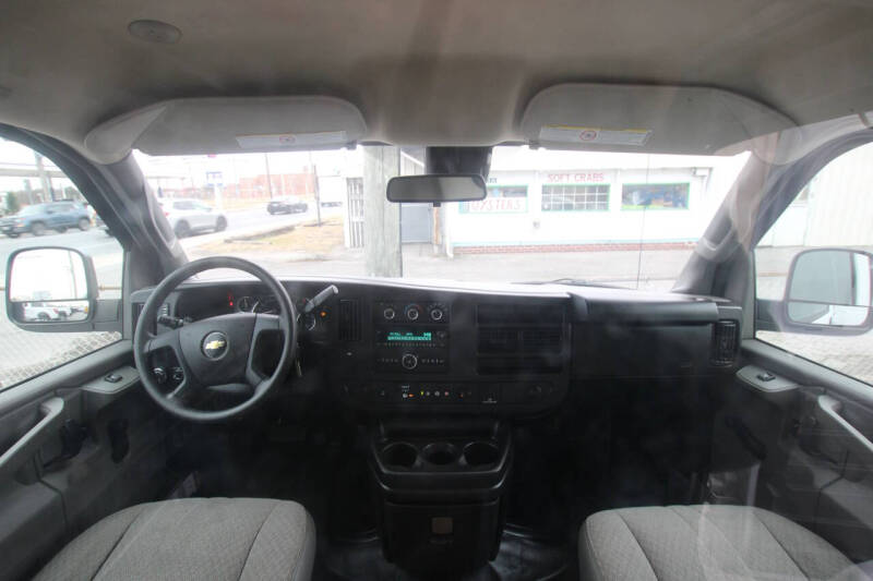 2019 Chevrolet Express 2500