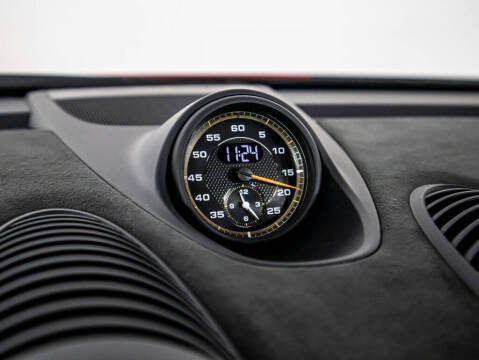 2024 Porsche 718 Cayman GT4 RS