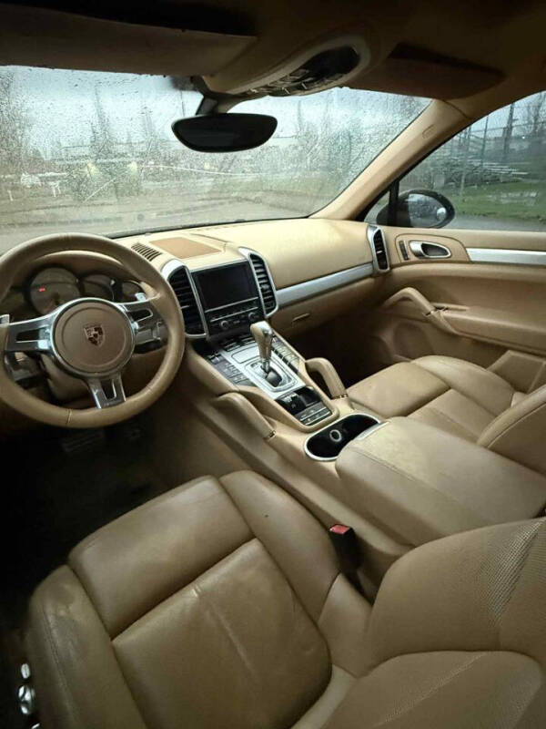 2011 Porsche Cayenne S