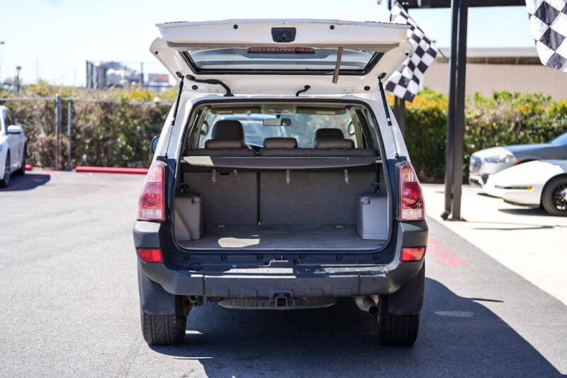 2003 Toyota 4Runner SR5