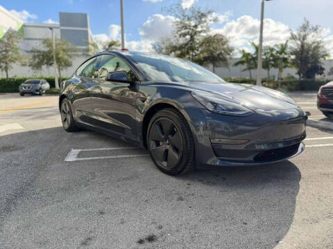 2021 Tesla Model 3 Standard Range Plus