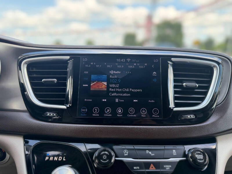2019 Chrysler Pacifica Touring L Plus