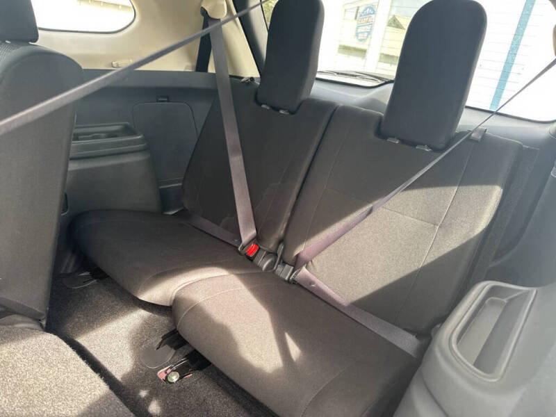 2016 Mitsubishi Outlander ES