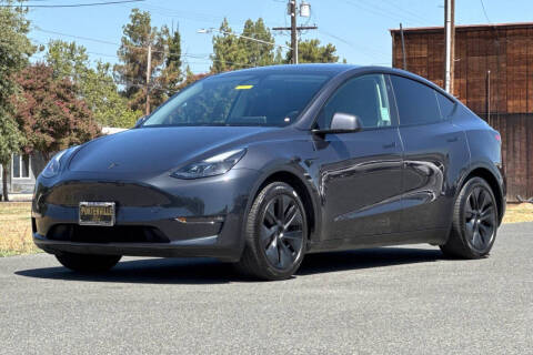 2024 Tesla Model Y Long Range