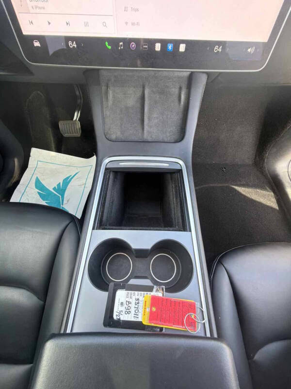 2025 Tesla Model Y Long Range
