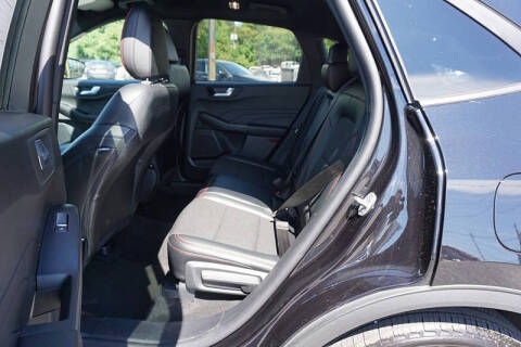 2025 Ford Escape ST-Line Select