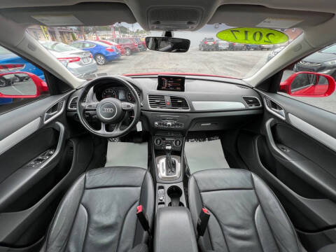 2017 Audi Q3 2.0T Premium