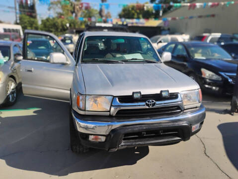 2002 Toyota 4Runner SR5