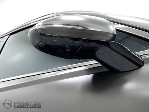 2023 Genesis GV70 2.5T Standard