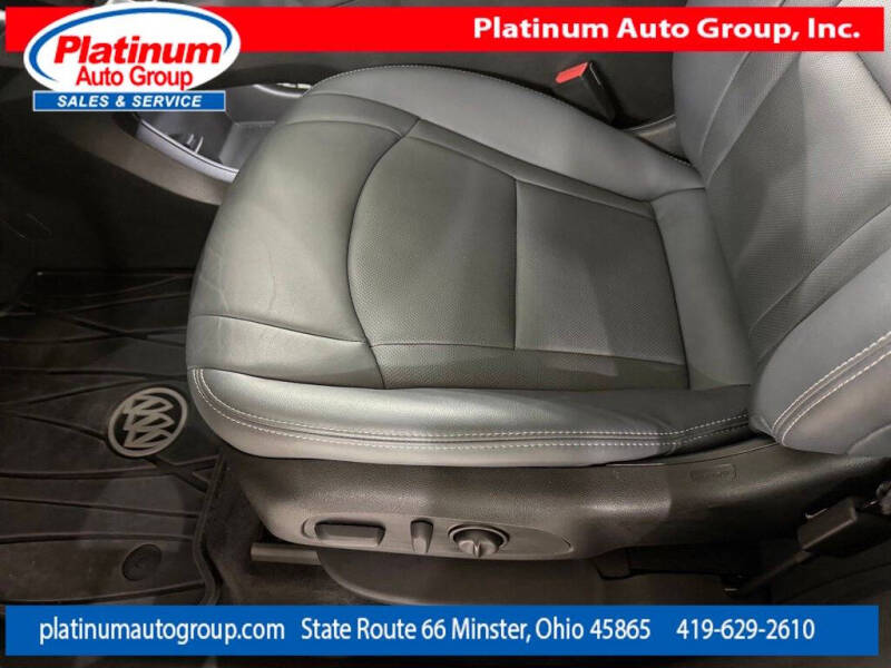 2023 Buick Enclave Essence