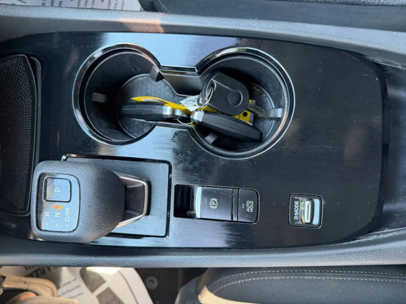 2021 Nissan Rogue S