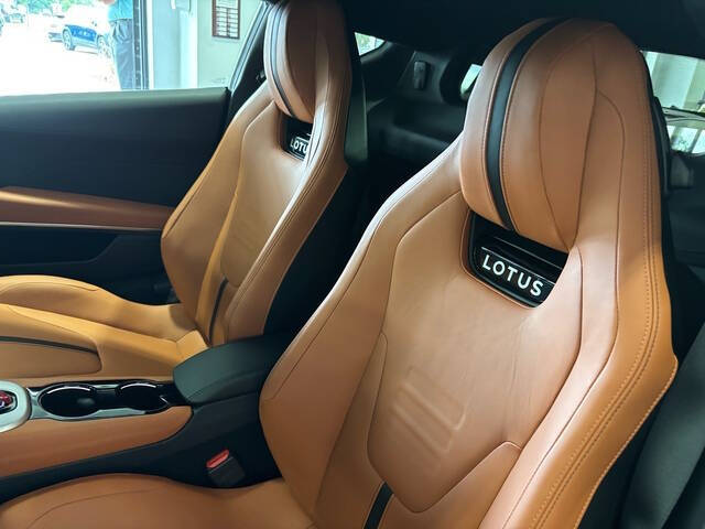 2025 Lotus Emira V6 Base