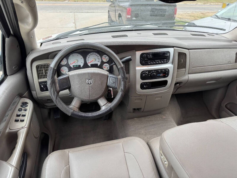 2004 Dodge Ram 3500 SLT