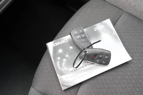 2024 GMC Sierra 1500 Elevation