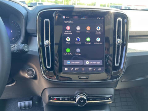 2026 Volvo XC40 B5 Core