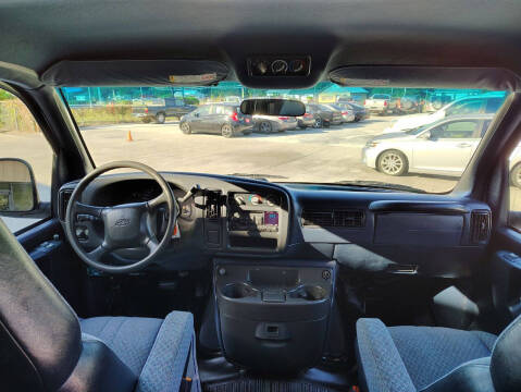 2000 Chevrolet Express G3500