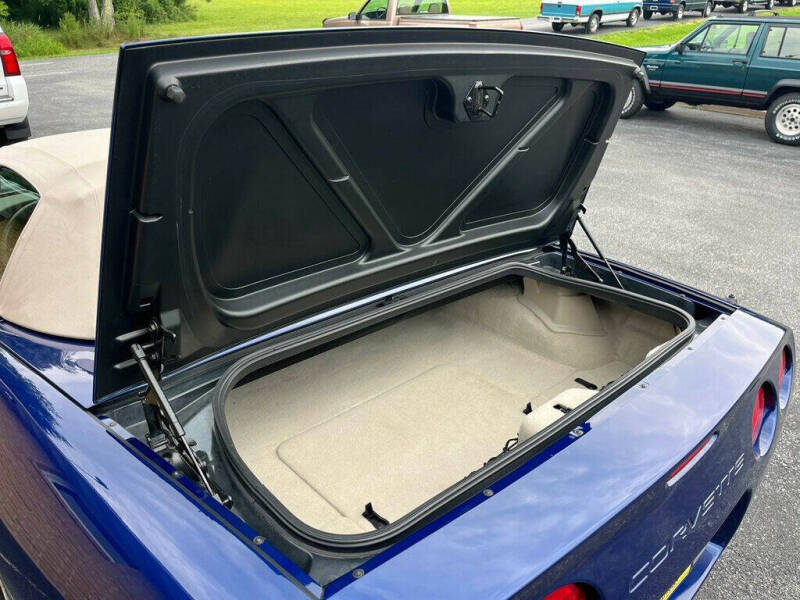2004 Chevrolet Corvette