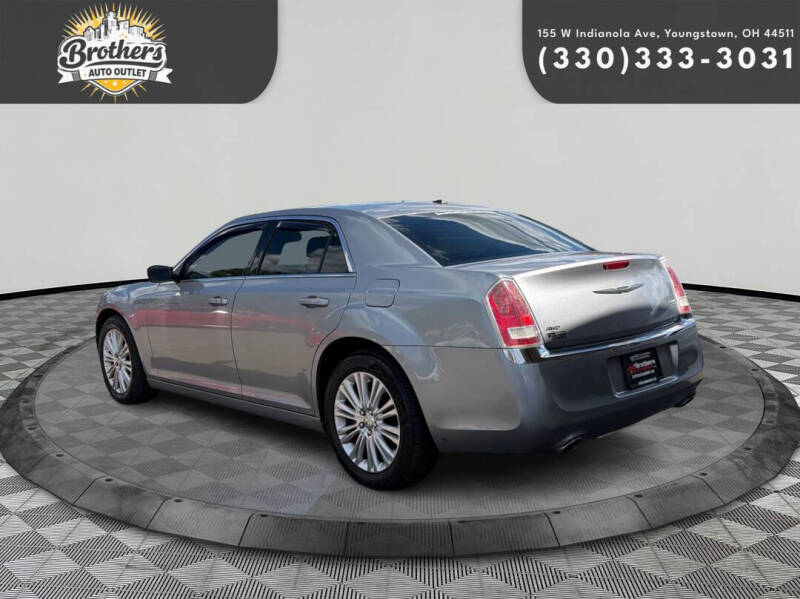 2013 Chrysler 300