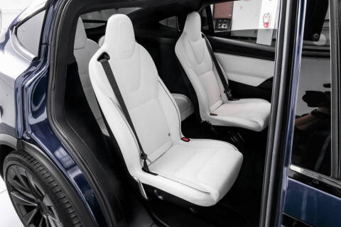 2023 Tesla Model X Plaid