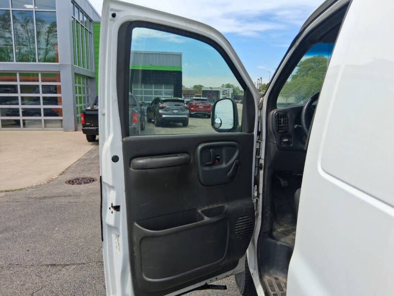 2002 GMC Savana 3500