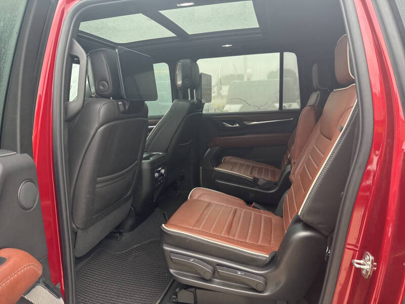 2023 GMC Yukon XL Denali Ultimate