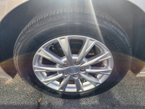 2011 Buick Lucerne CX