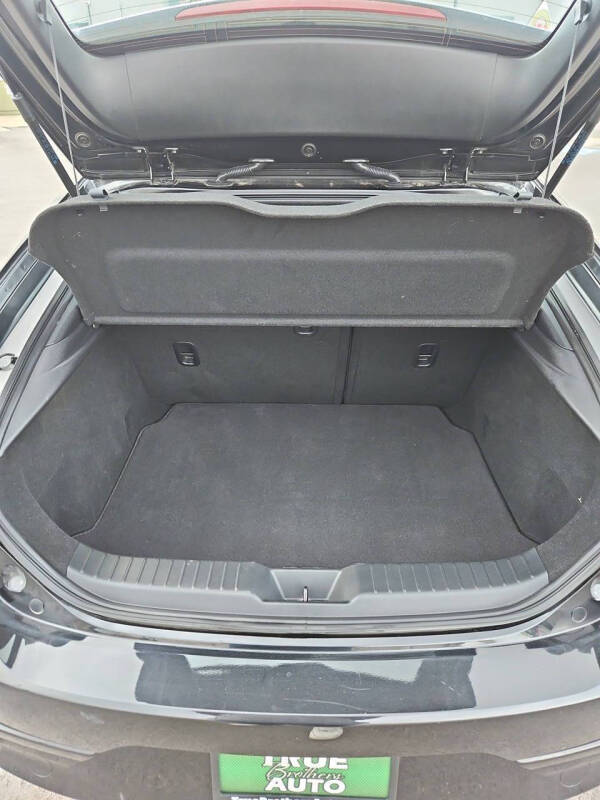 2023 Mazda Mazda3 Hatchback 2.5 S Select