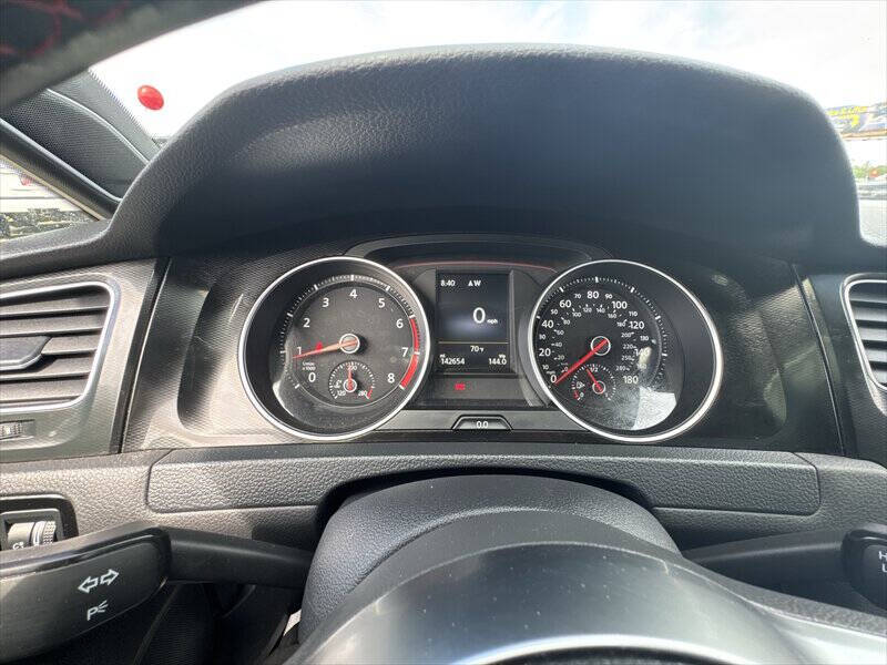 2016 Volkswagen Golf GTI