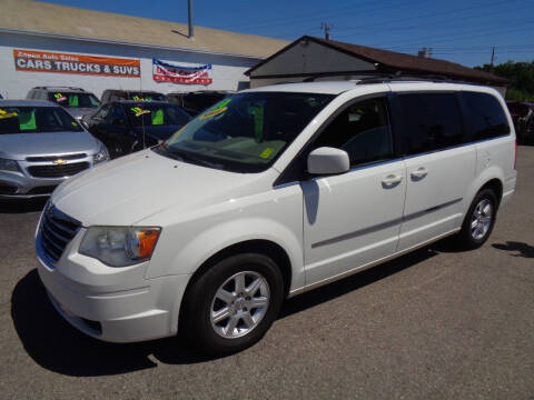 2010 Chrysler Town and Country for sale at Aspen Auto Sales in Wayne MI