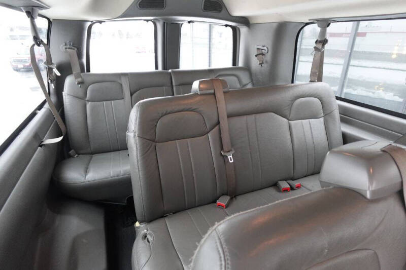 2018 Chevrolet Express LS 3500