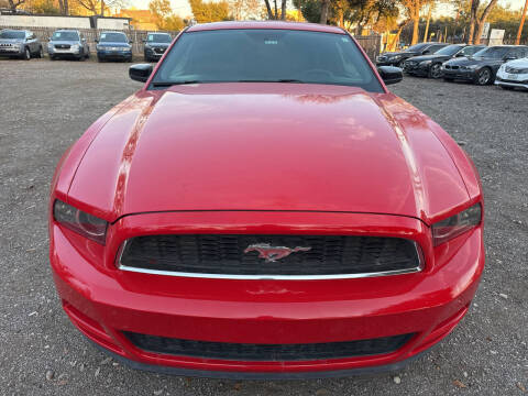 2013 Ford Mustang V6
