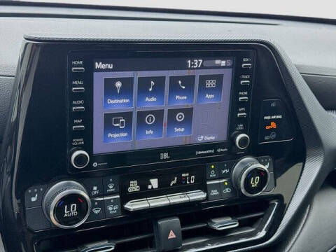 2022 Toyota Highlander XSE