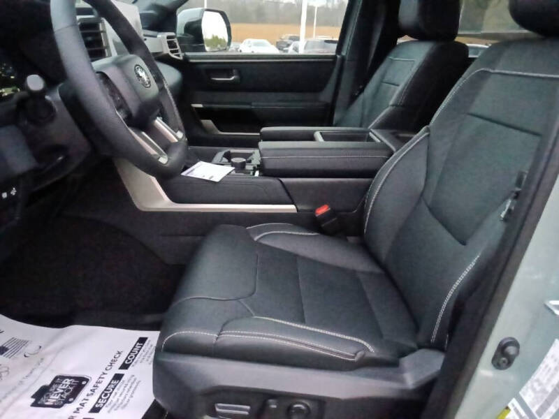 2026 Toyota Tundra Limited HV