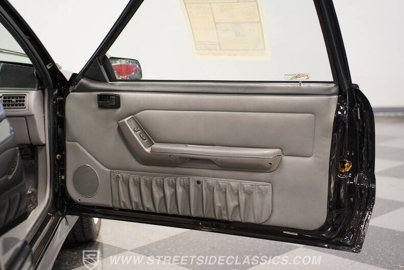 1993 Ford Mustang SVT Cobra