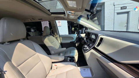 2017 Toyota Sienna
