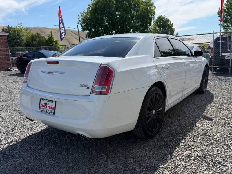 2013 Chrysler 300 S