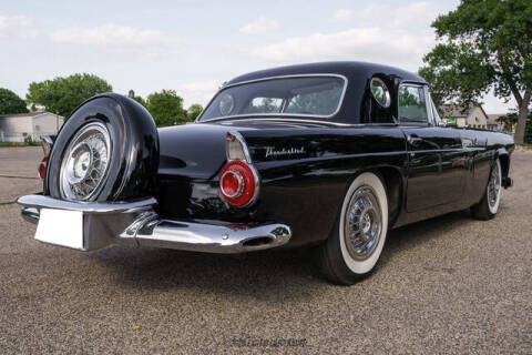 1956 Ford Thunderbird