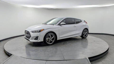 2019 Hyundai Veloster