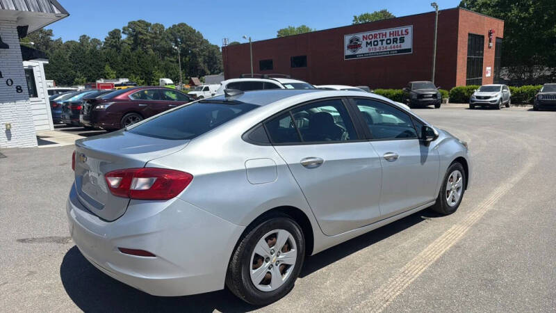 2017 Chevrolet Cruze LS Auto