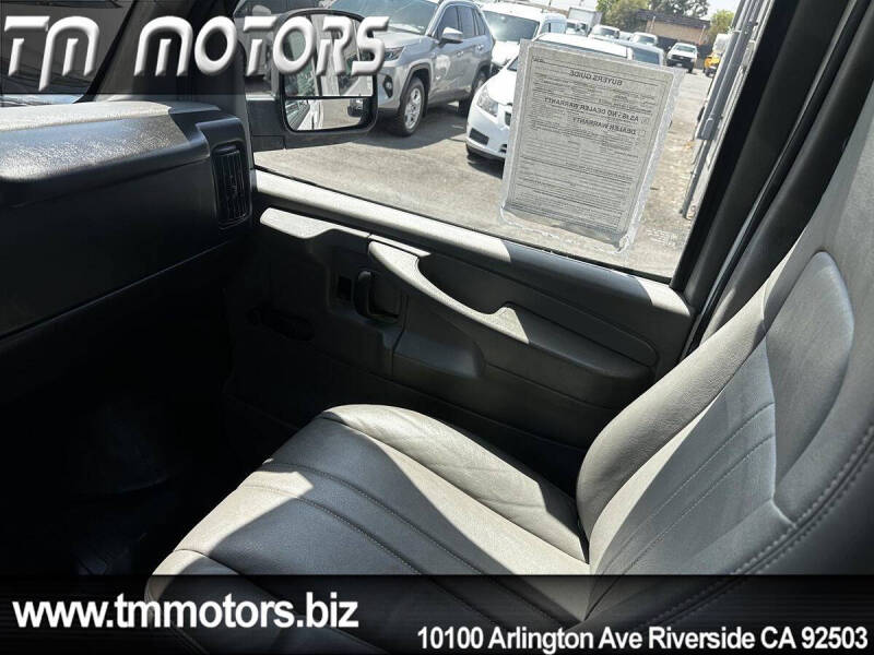 2011 Chevrolet Express 2500