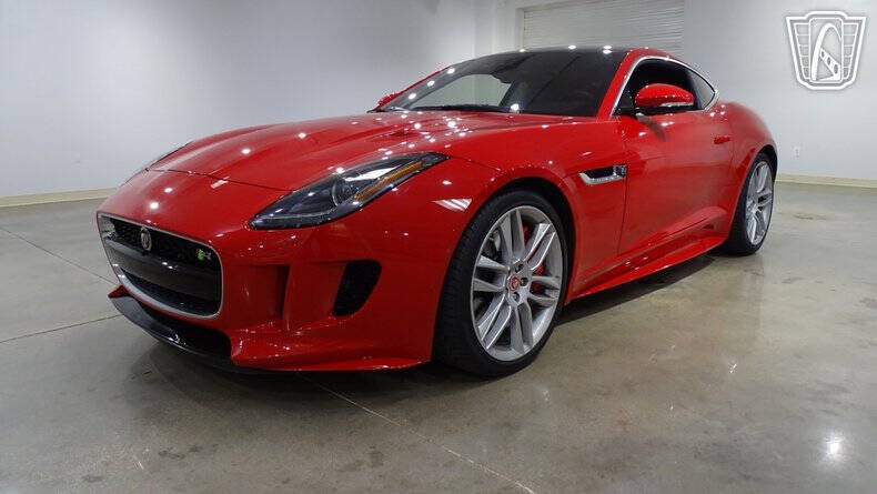 2016 Jaguar F-TYPE R