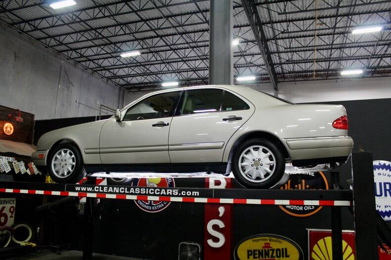 1999 Mercedes-Benz E-Class E 300TD