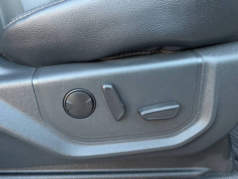 2022 Ford F-450 Super Duty Lariat