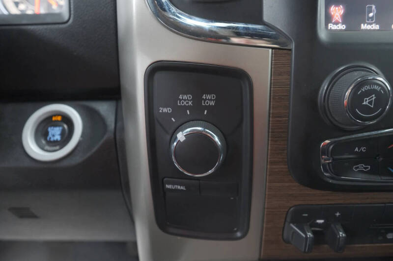 2014 RAM 3500 Laramie