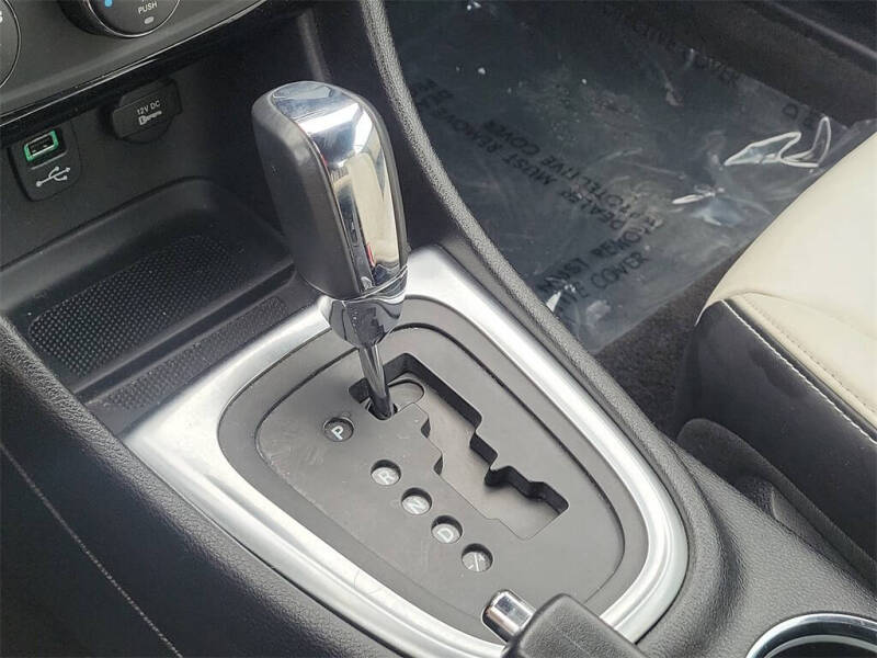 2012 Chrysler 200 Limited