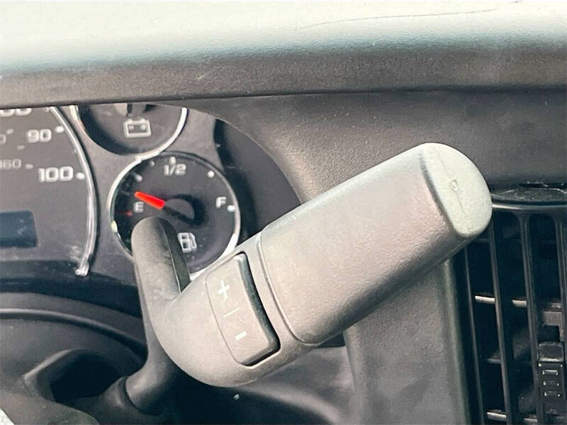 2024 Chevrolet Express 2500