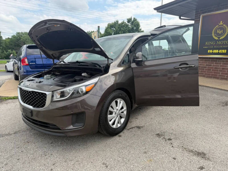 2017 Kia Sedona LX