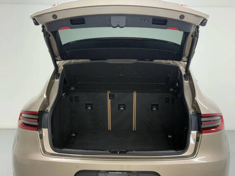 2018 Porsche Macan S